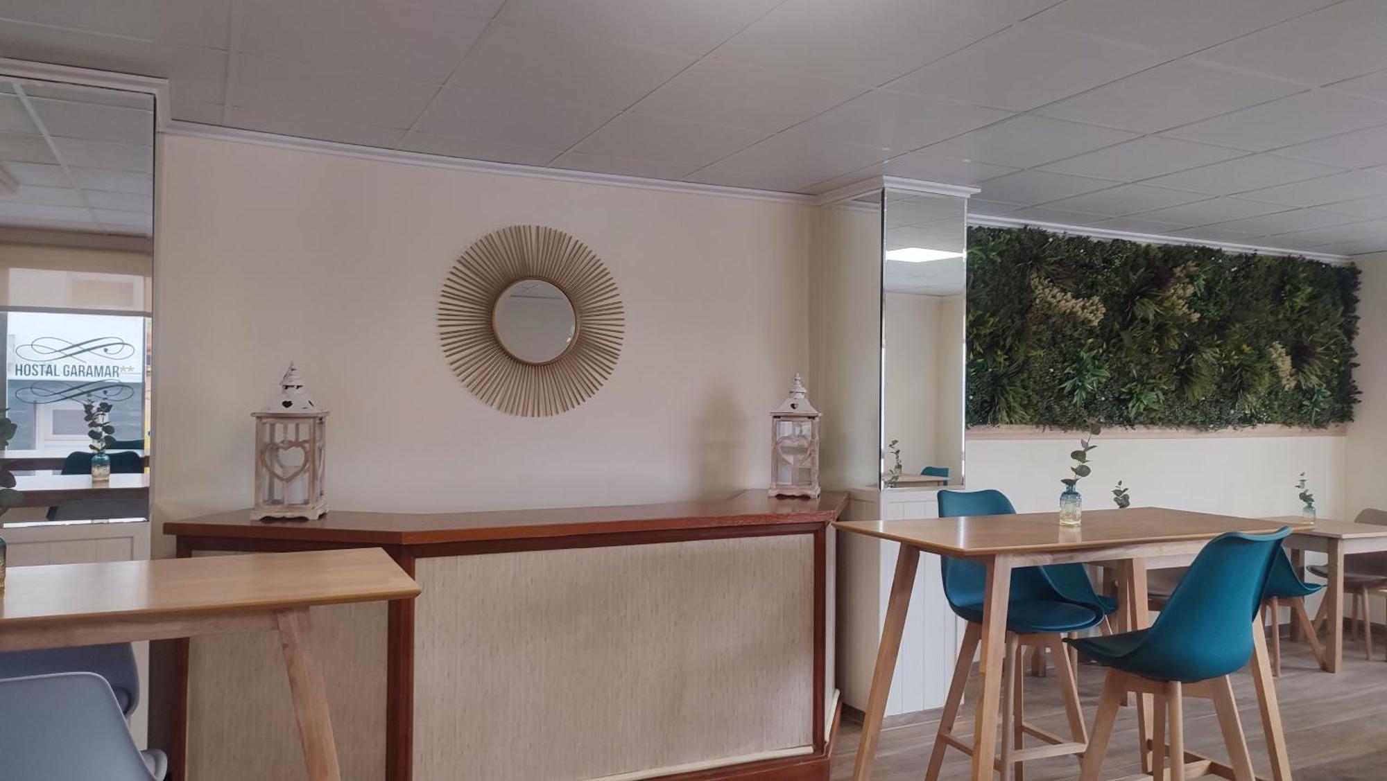 Hostal Garamar Benicassim Bagian luar foto